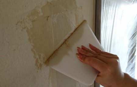 壁の補修用パテ6選 選び方 自宅で簡単に壁の穴や傷を修復しよう