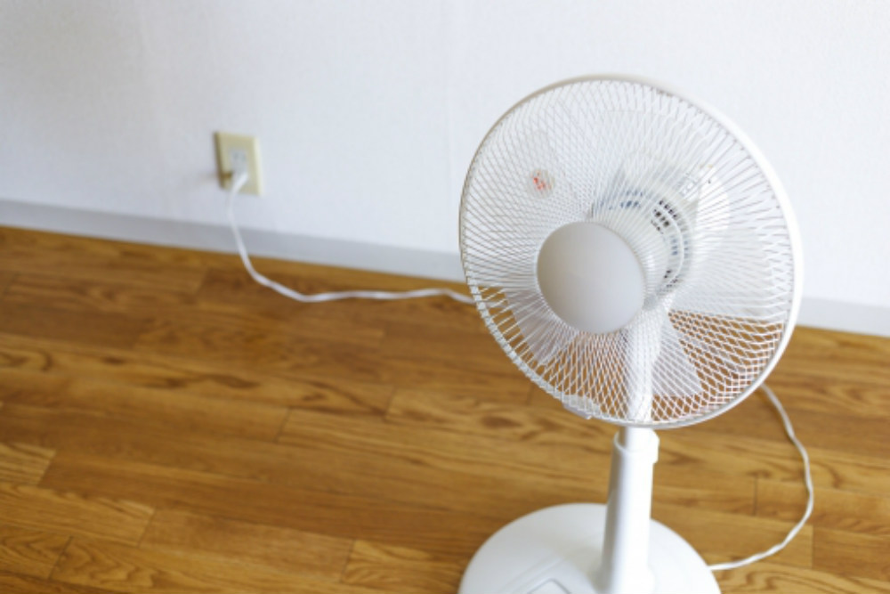 扇風機だけで家中を涼しくする方法 エアコンを使わずに夏を乗り切れ Yourmystar Style By ユアマイスター